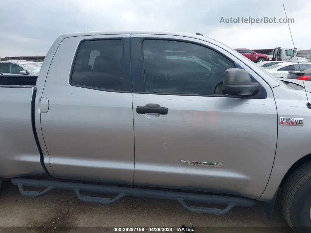 2012 Toyota Tundra Grade 5.7l V8 Серебряный vin: 5TFRY5F16CX115887