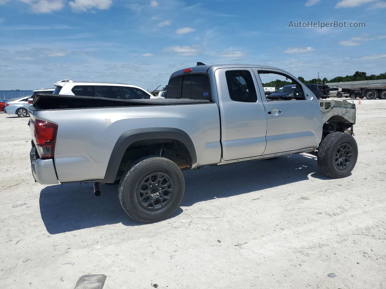 2019 Toyota Tacoma Access Cab Silver vin: 5TFRZ5CN5KX080956