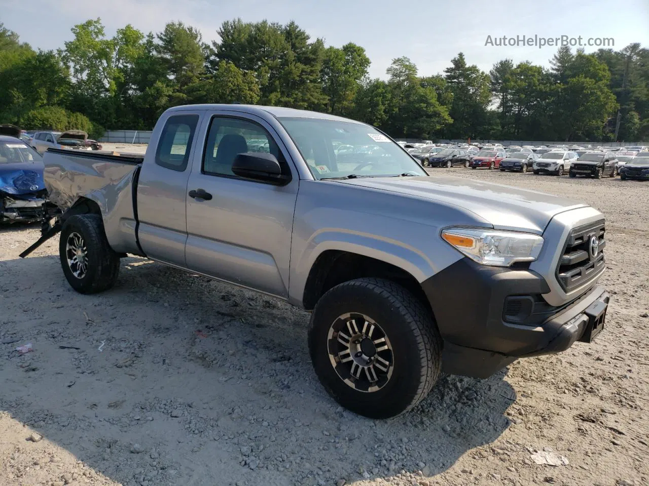 2017 Toyota Tacoma Access Cab Silver vin: 5TFSX5EN0HX051894