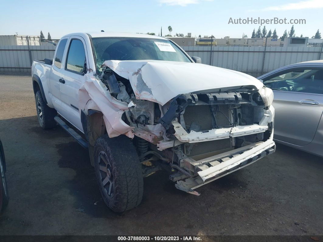 2019 Toyota Tacoma Sr White vin: 5TFSX5EN2KX069661