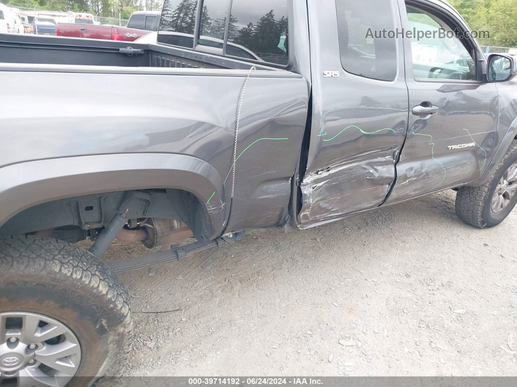 2019 Toyota Tacoma Sr5 Gray vin: 5TFSX5EN6KX065659