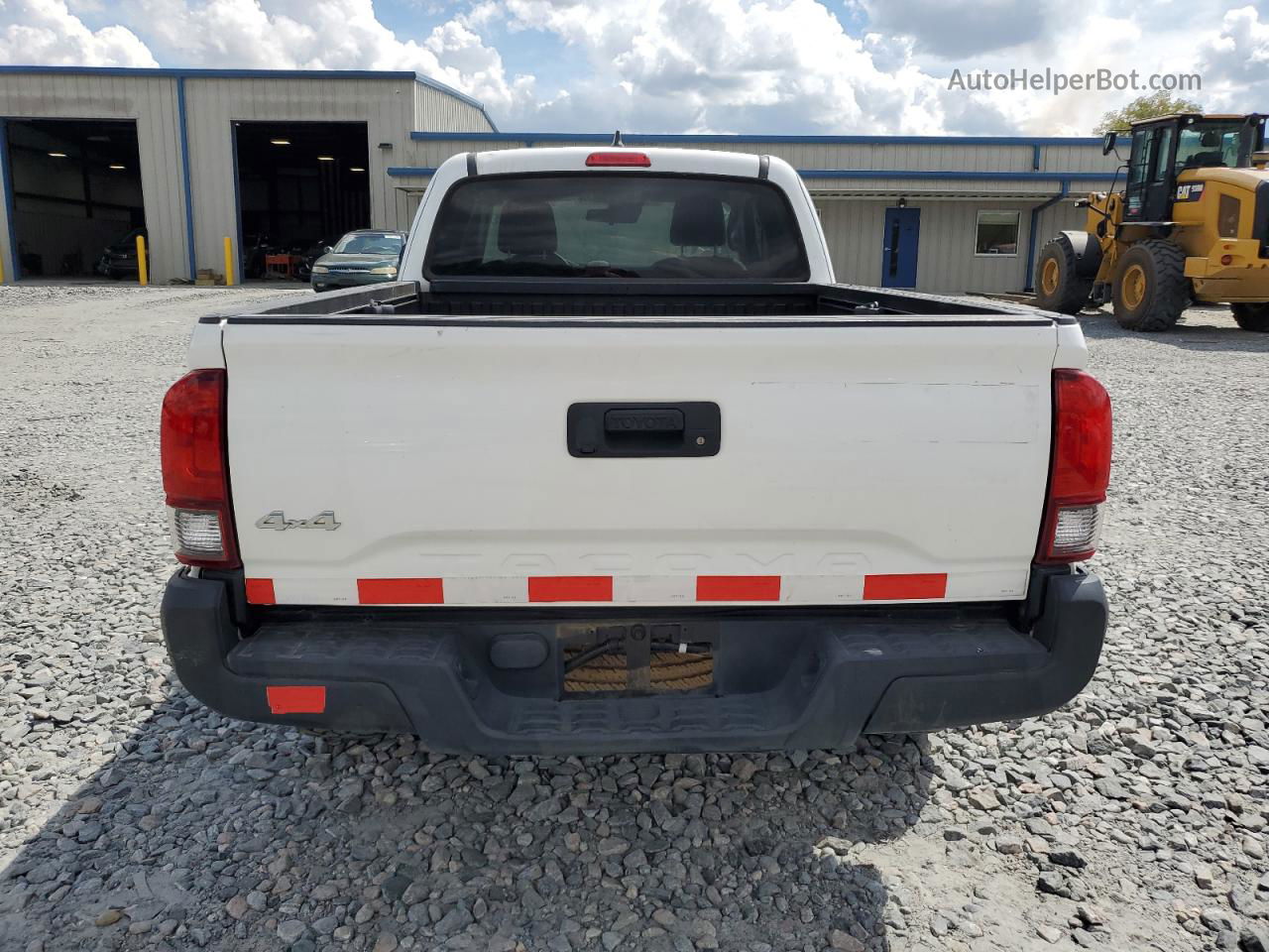 2019 Toyota Tacoma Access Cab White vin: 5TFSX5EN7KX066884