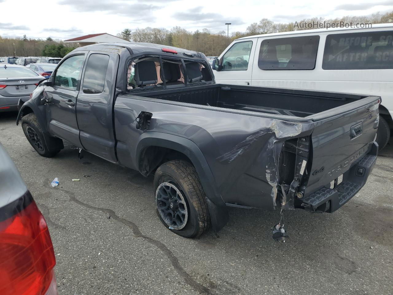 2019 Toyota Tacoma Access Cab Gray vin: 5TFSX5EN8KX064660