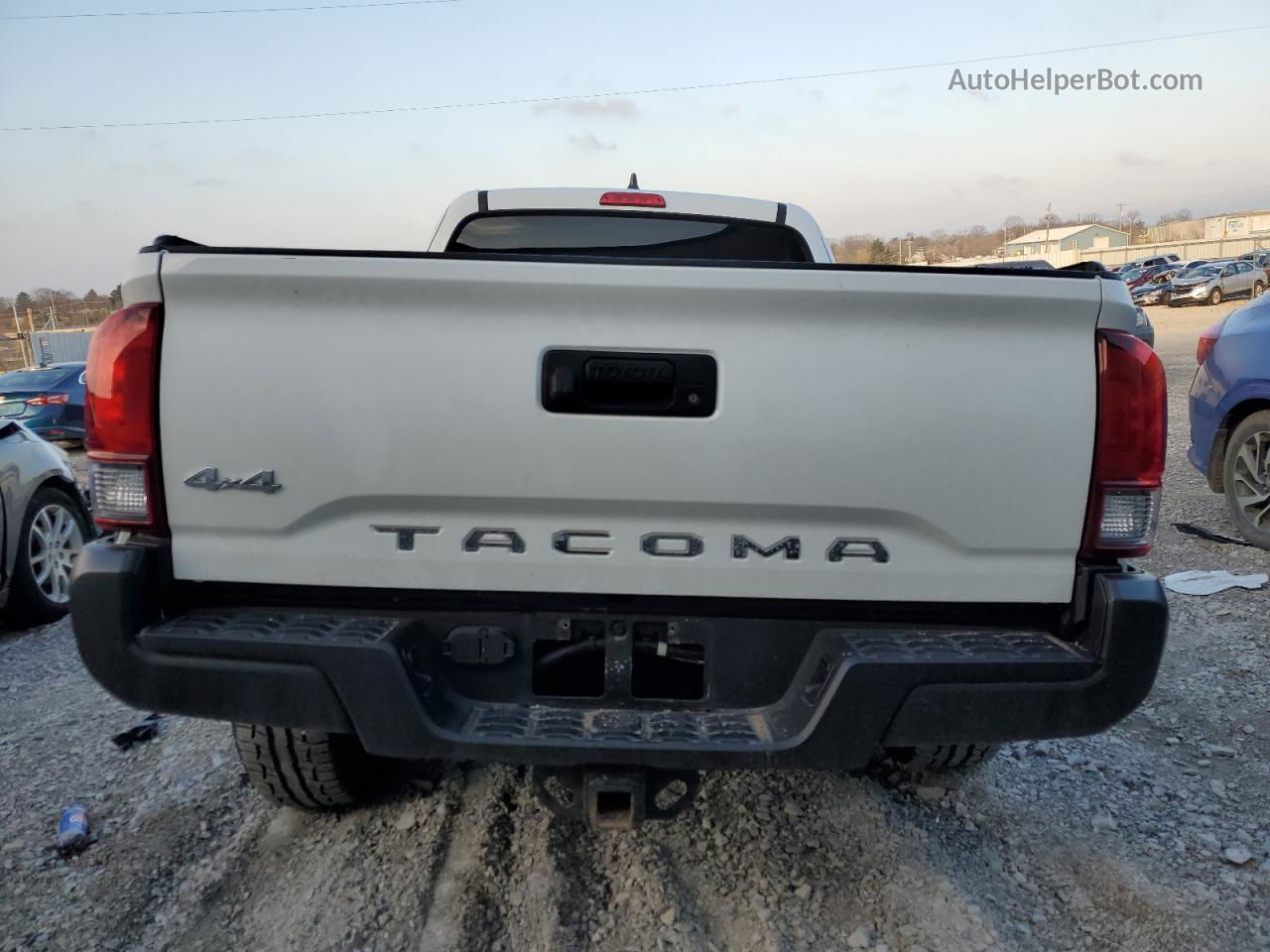 2020 Toyota Tacoma Access Cab White vin: 5TFSX5EN8LX071268