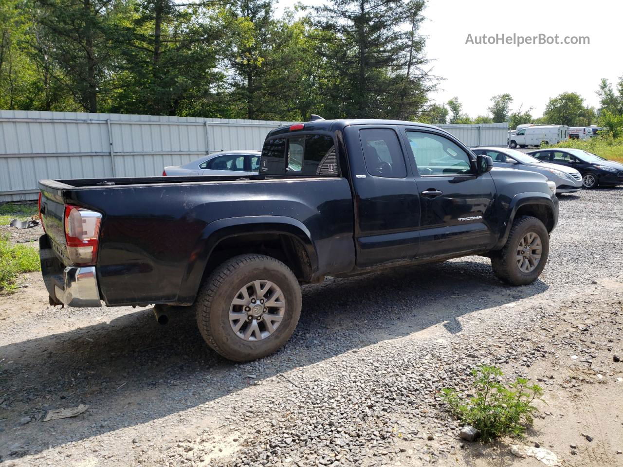 2017 Toyota Tacoma Access Cab Black vin: 5TFSZ5AN0HX055444