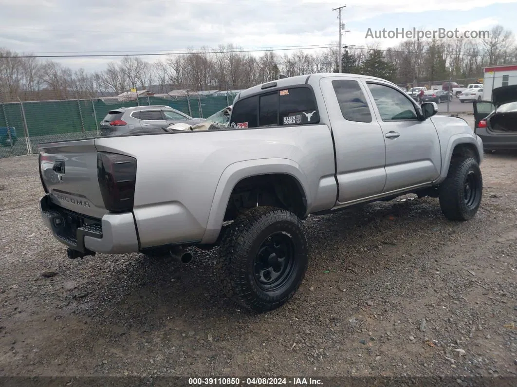 2017 Toyota Tacoma Trd Sport Silver vin: 5TFSZ5AN2HX103851