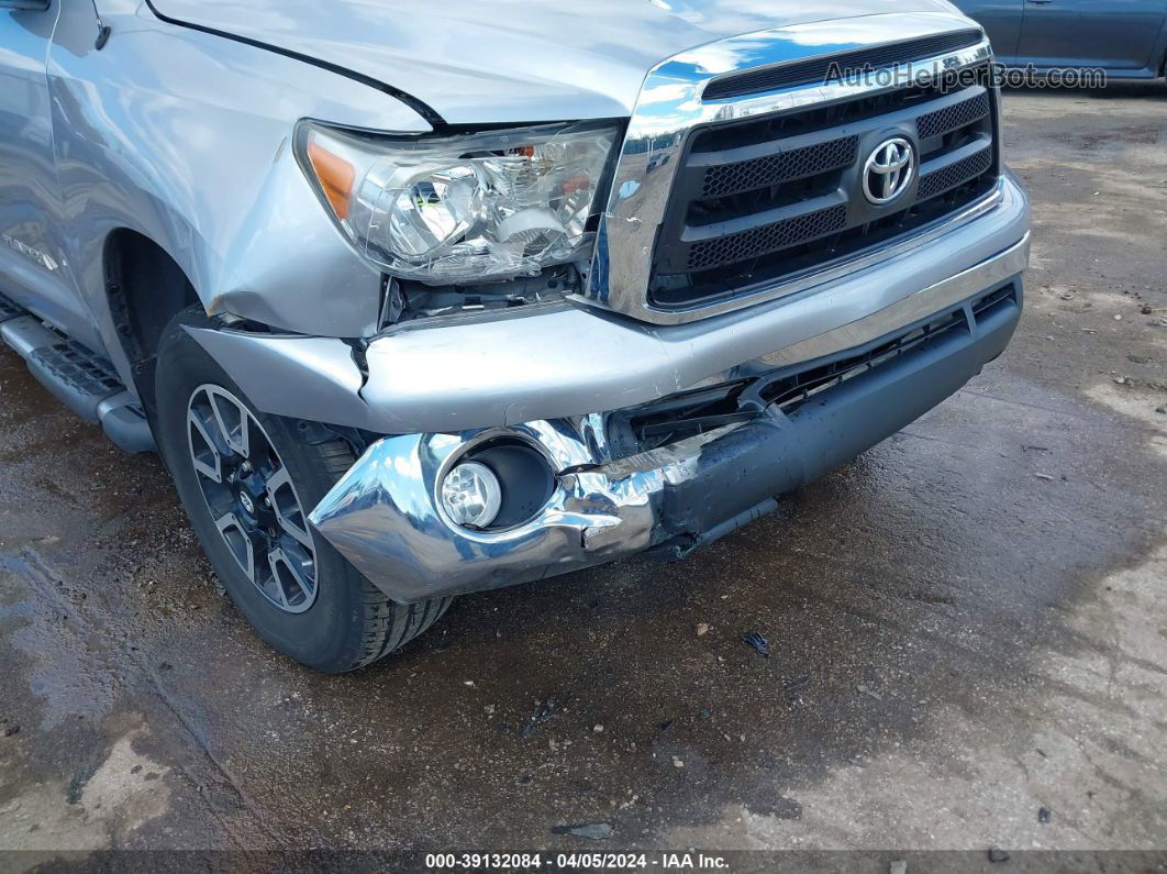 2012 Toyota Tundra Grade 4.6l V8 Silver vin: 5TFUM5F15CX030108