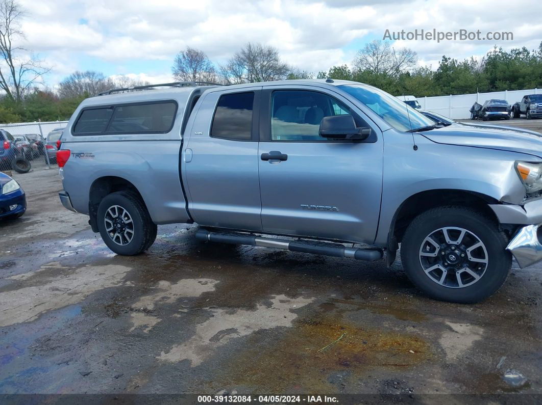 2012 Toyota Tundra Grade 4.6l V8 Silver vin: 5TFUM5F15CX030108