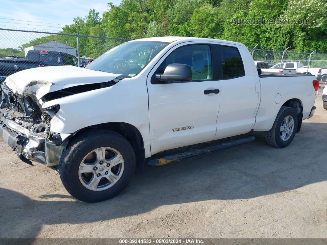 2012 Toyota Tundra Grade 4.6l V8 White vin: 5TFUM5F18CX033889