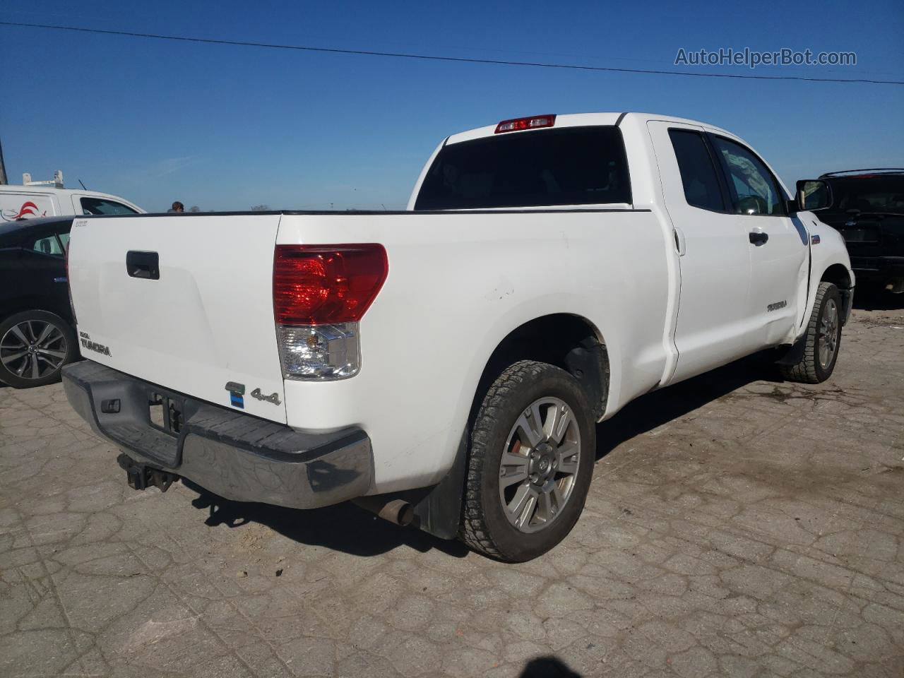 2012 Toyota Tundra Double Cab Sr5 White vin: 5TFUW5F13CX249904