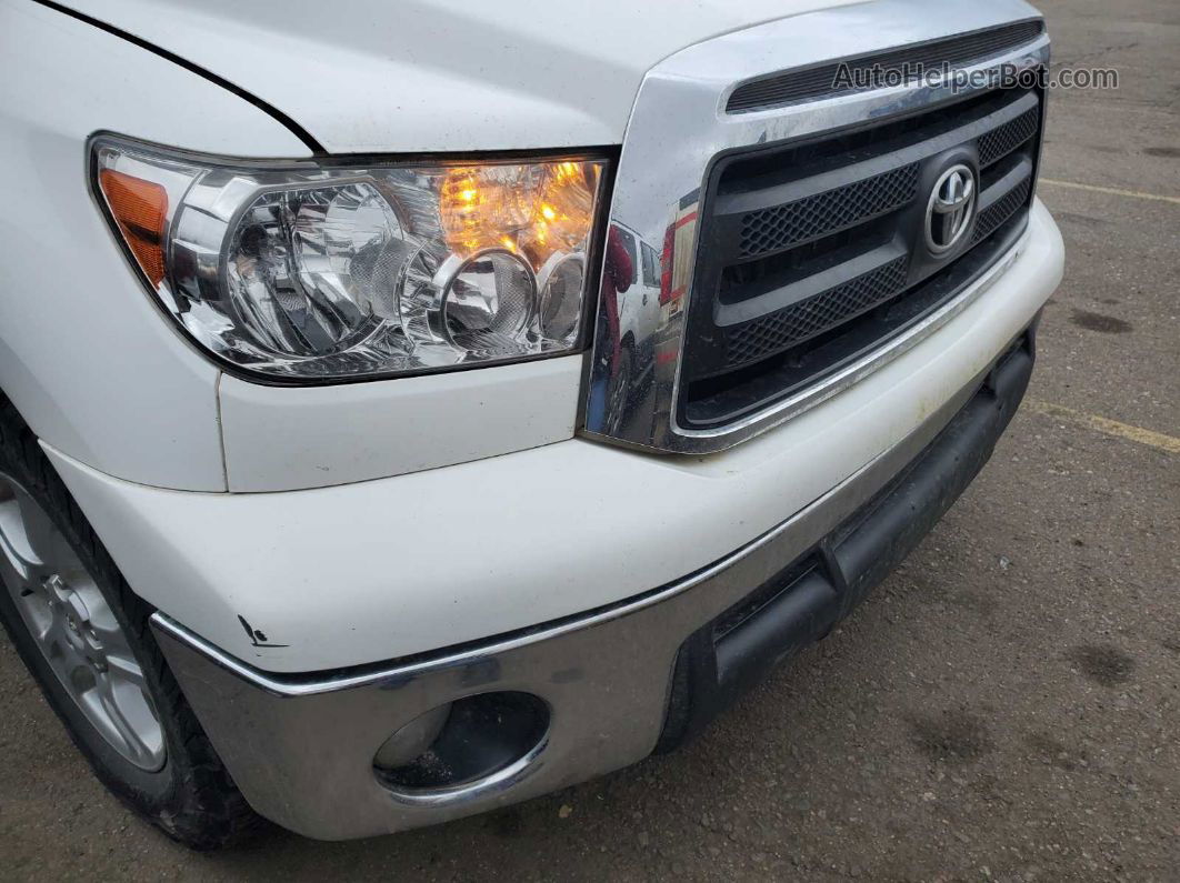 2012 Toyota Tundra Grade 5.7l V8 White vin: 5TFUY5F14CX236444