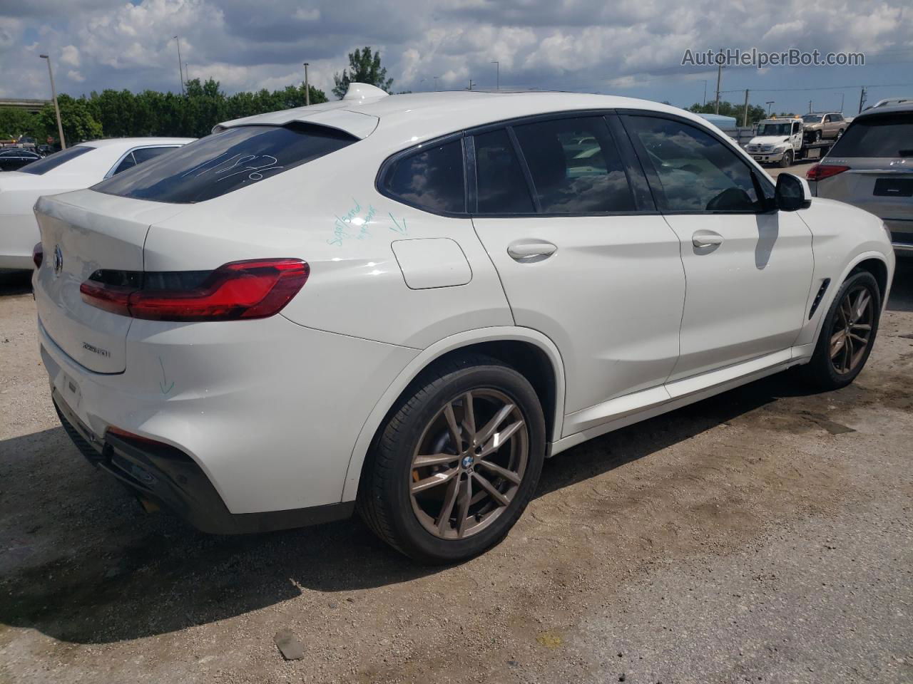 2021 Bmw X4 Xdrive30i White vin: 5UX2V1C04M9E85502