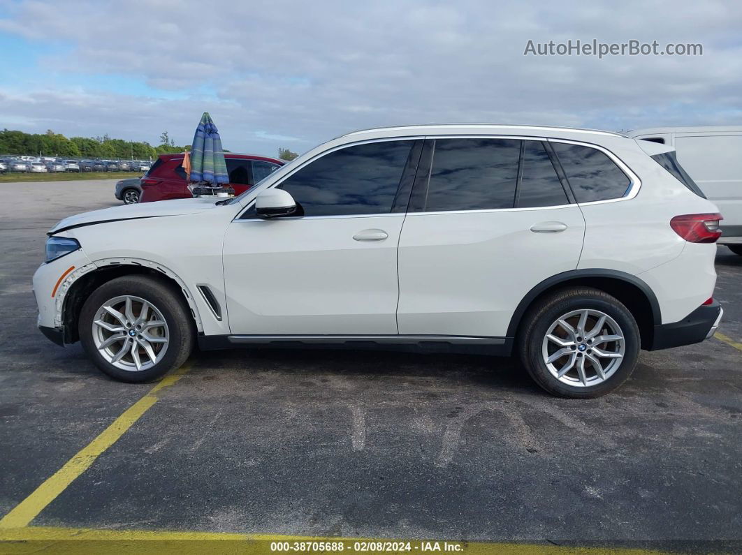 2020 Bmw X5 Sdrive40i Белый vin: 5UXCR4C04L9D72481