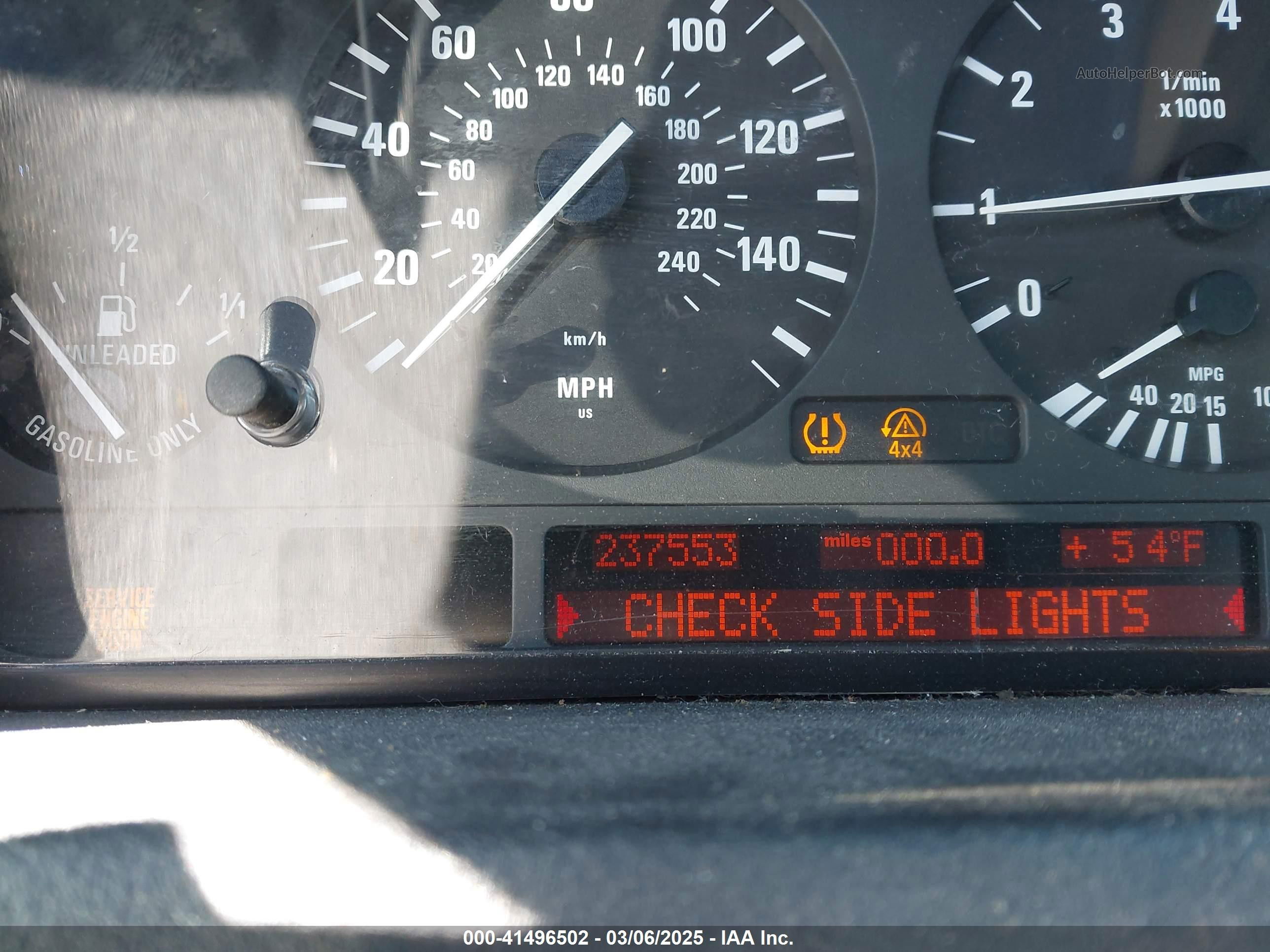 2004 Bmw X5 3.0i White vin: 5UXFA13534LU41970