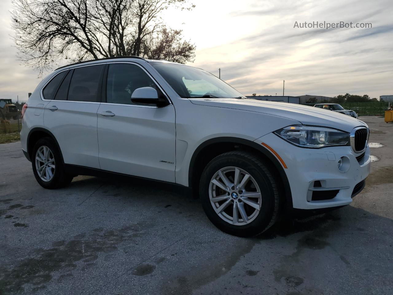 2015 Bmw X5 Xdrive35i Белый vin: 5UXKR0C51F0P02289