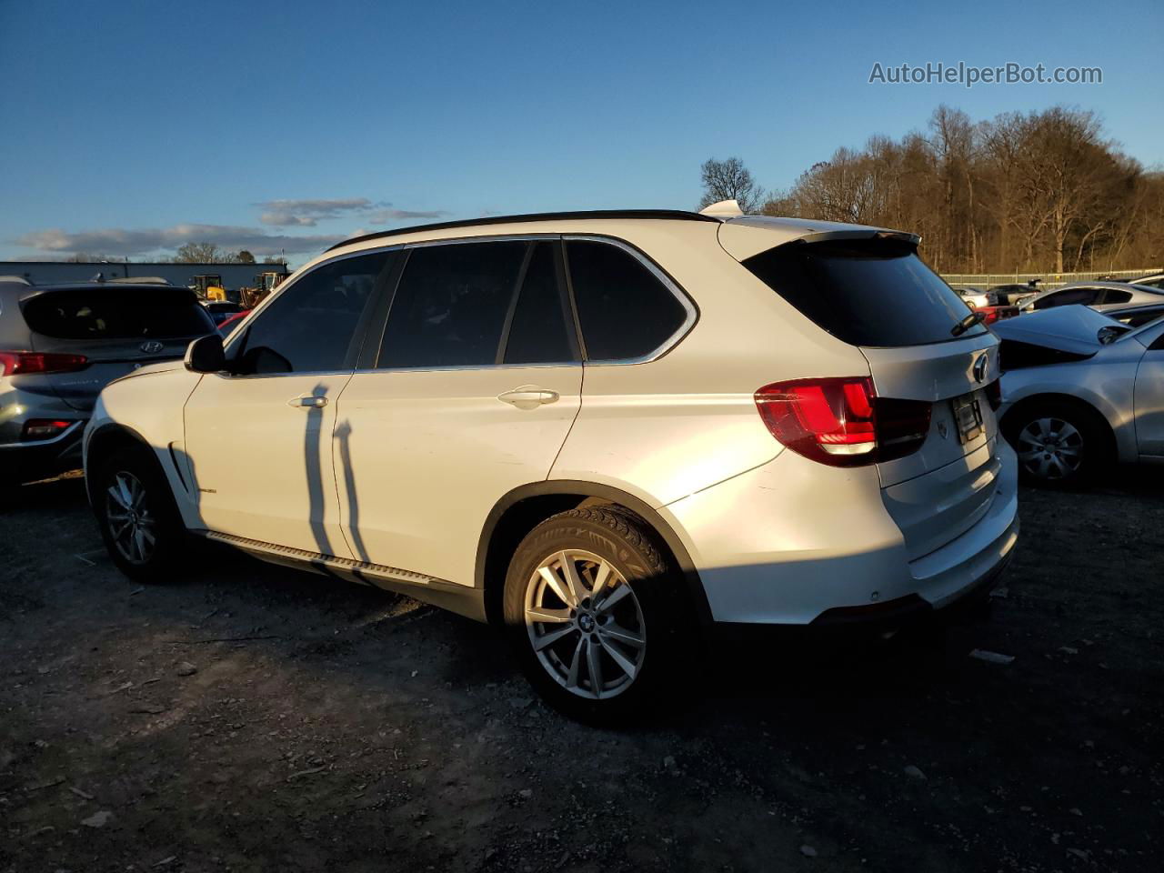 2015 Bmw X5 Xdrive35i White vin: 5UXKR0C56F0K63526