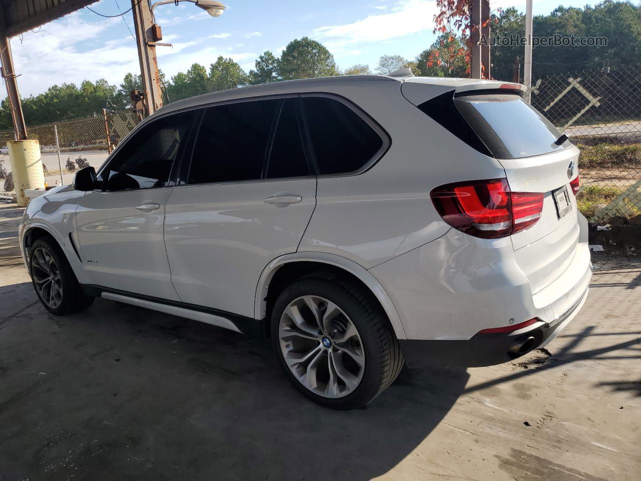 2015 Bmw X5 Xdrive35i Белый vin: 5UXKR0C58F0P17615