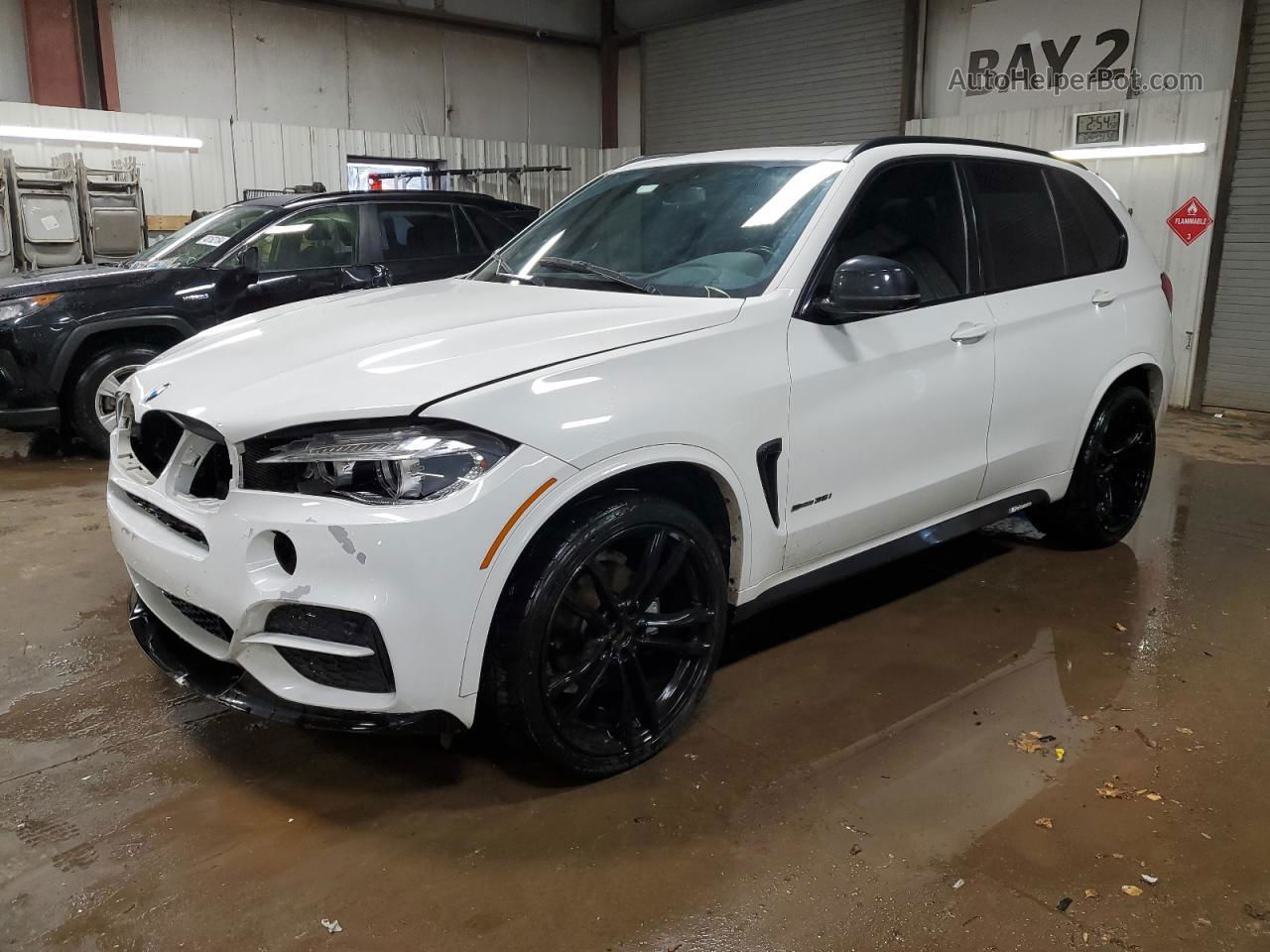 2014 Bmw X5 Sdrive35i White vin: 5UXKR2C54E0H32741