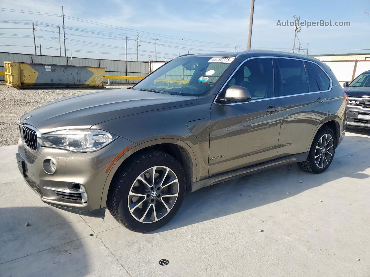 Price & History 2017 Bmw X5 Xdr40e 2.0l 4 vin: 5UXKT0C3XH0S81322