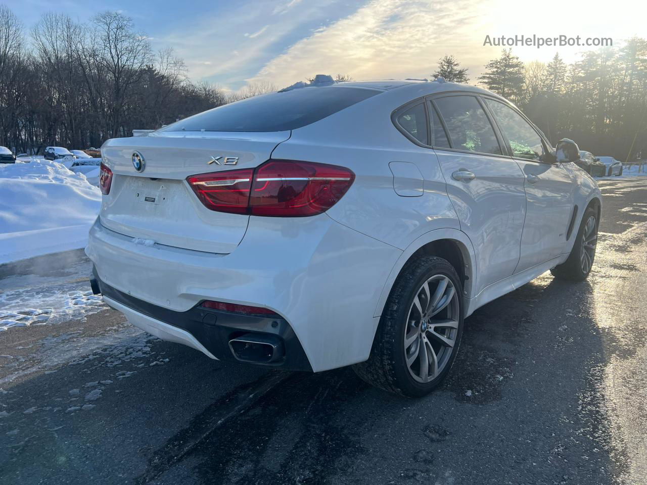 2016 Bmw X6 Xdrive35i White vin: 5UXKU2C5XG0N83590