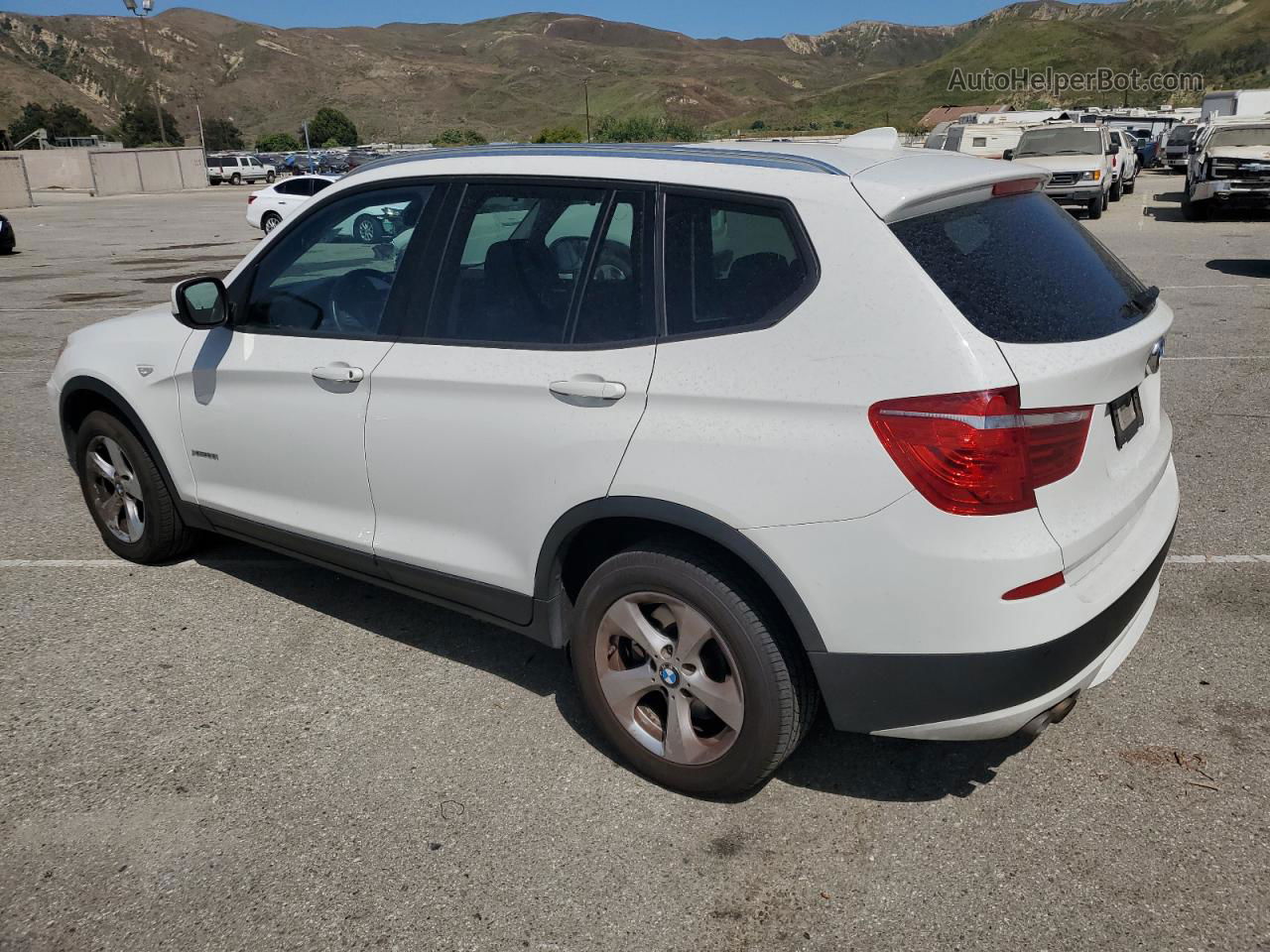 2011 Bmw X3 Xdrive28i White vin: 5UXWX5C55BL704012