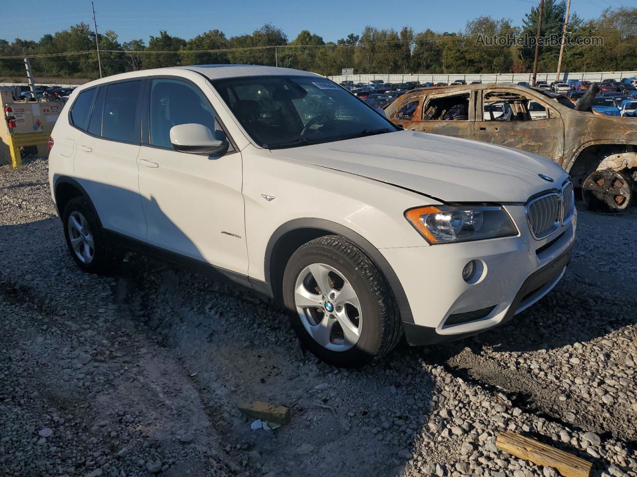 2011 Bmw X3 Xdrive28i White vin: 5UXWX5C57BL703220