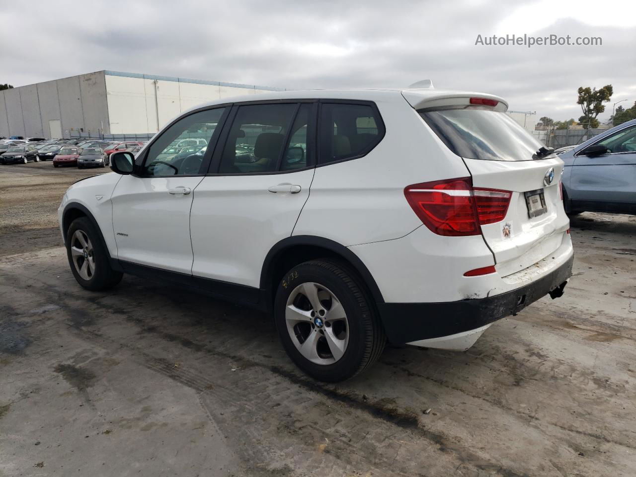 2011 Bmw X3 Xdrive28i White vin: 5UXWX5C57BL713634