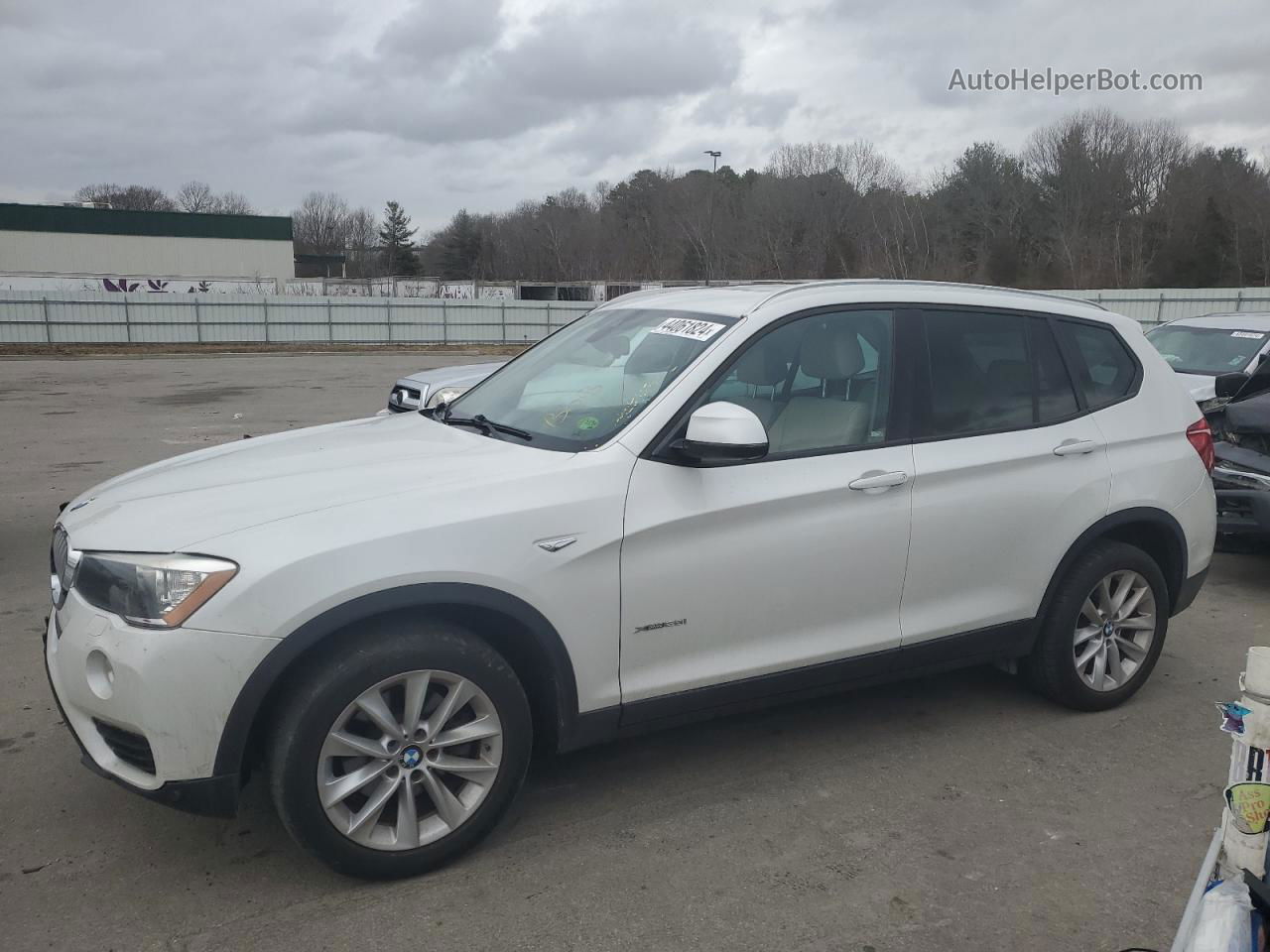 2016 Bmw X3 Xdrive28i Белый vin: 5UXWX9C50G0D66019