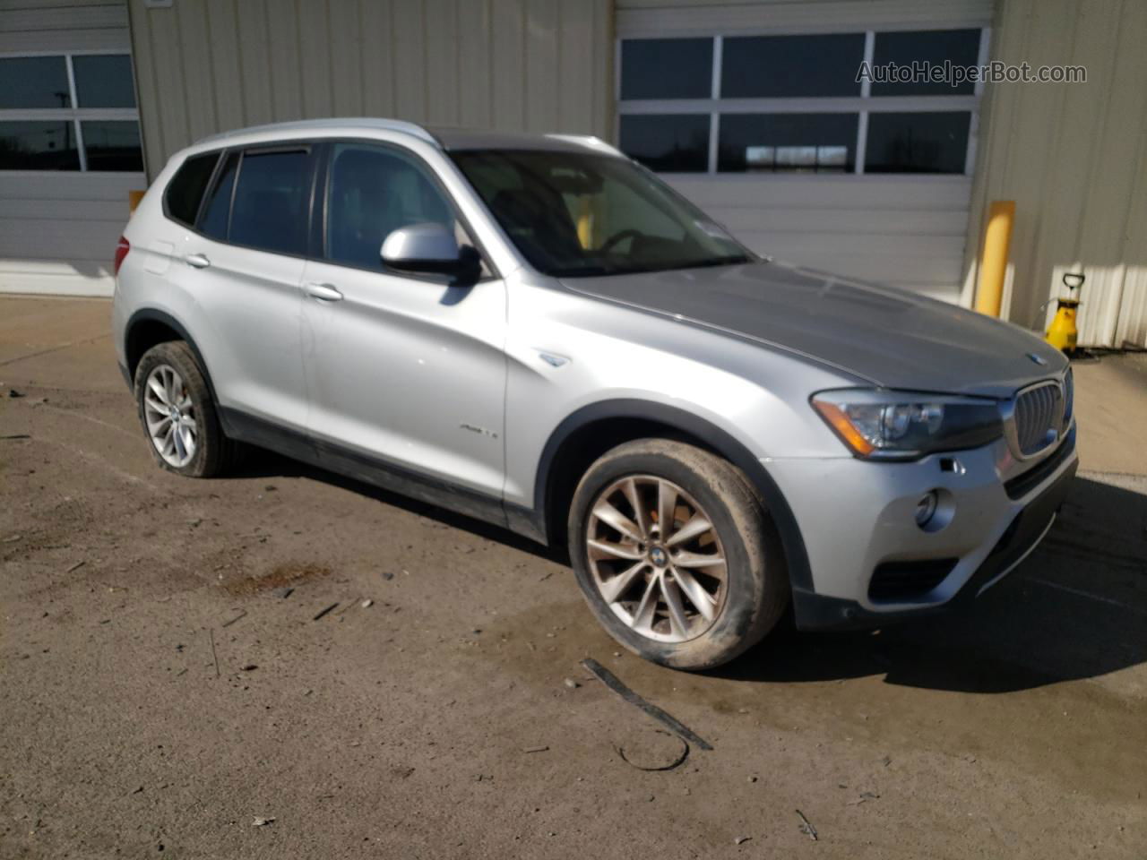 2016 Bmw X3 Xdrive28i Серебряный vin: 5UXWX9C53G0D89360