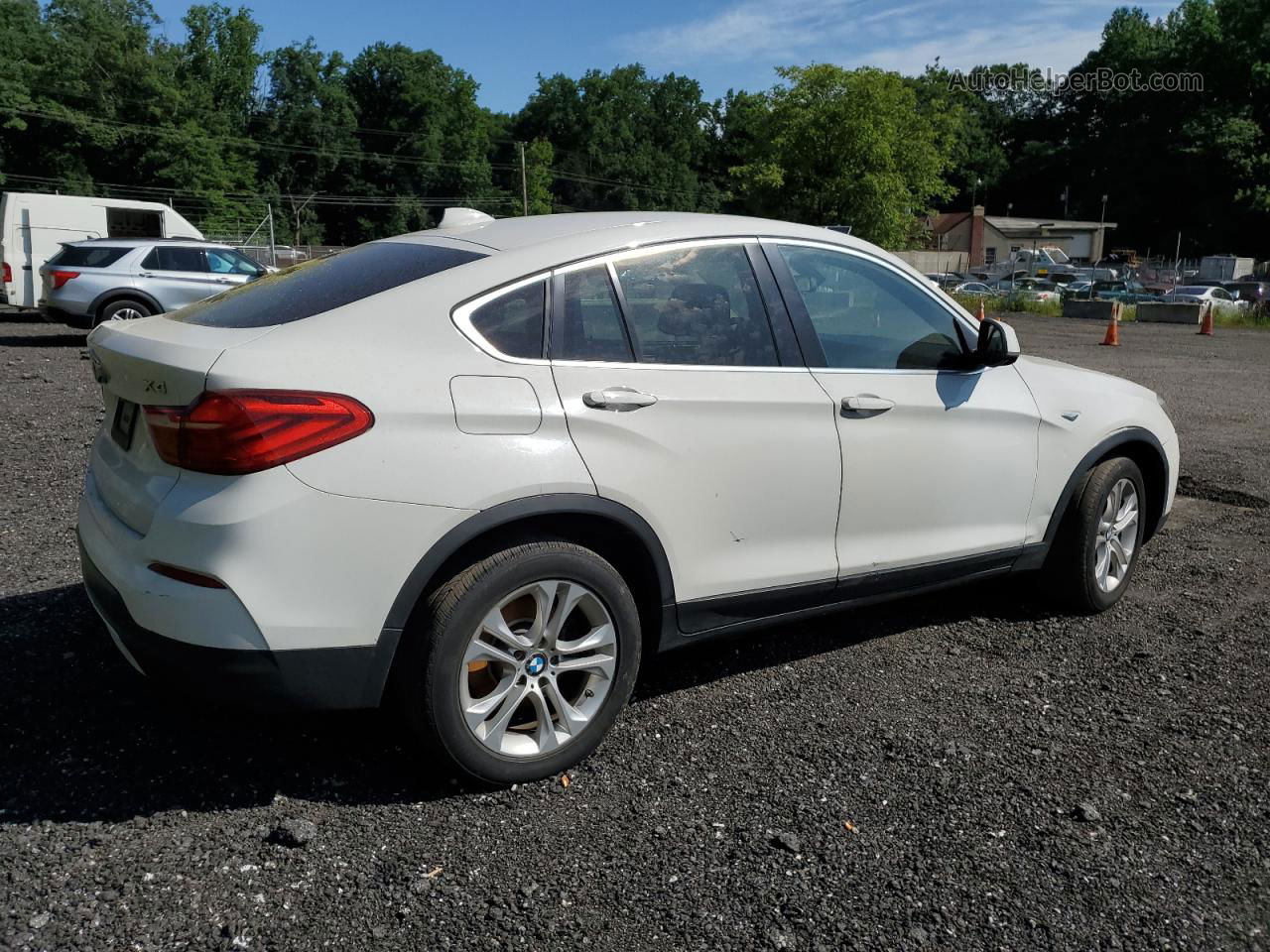 2015 Bmw X4 Xdrive28i White vin: 5UXXW3C51F0M89005