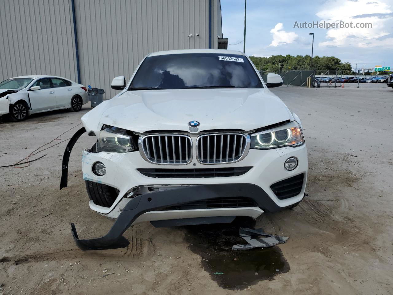 2015 Bmw X4 Xdrive28i White vin: 5UXXW3C53F0F88797