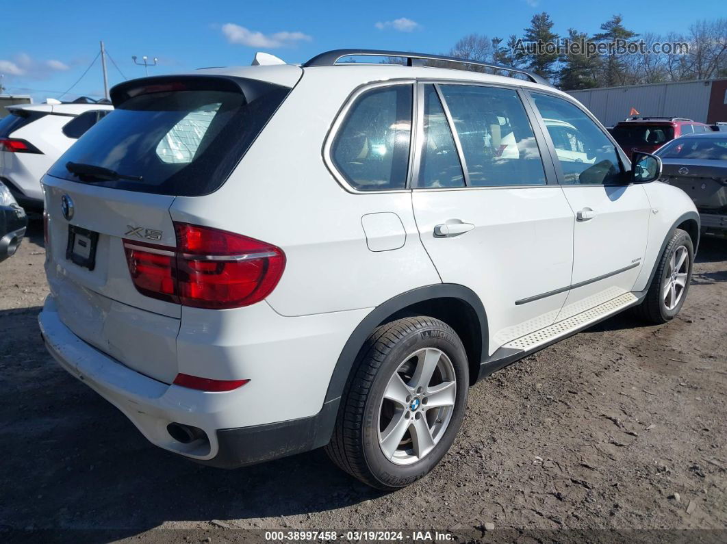 2011 Bmw X5 Xdrive35i/xdrive35i Premium/xdrive35i Sport Activity White vin: 5UXZV4C52BL407146