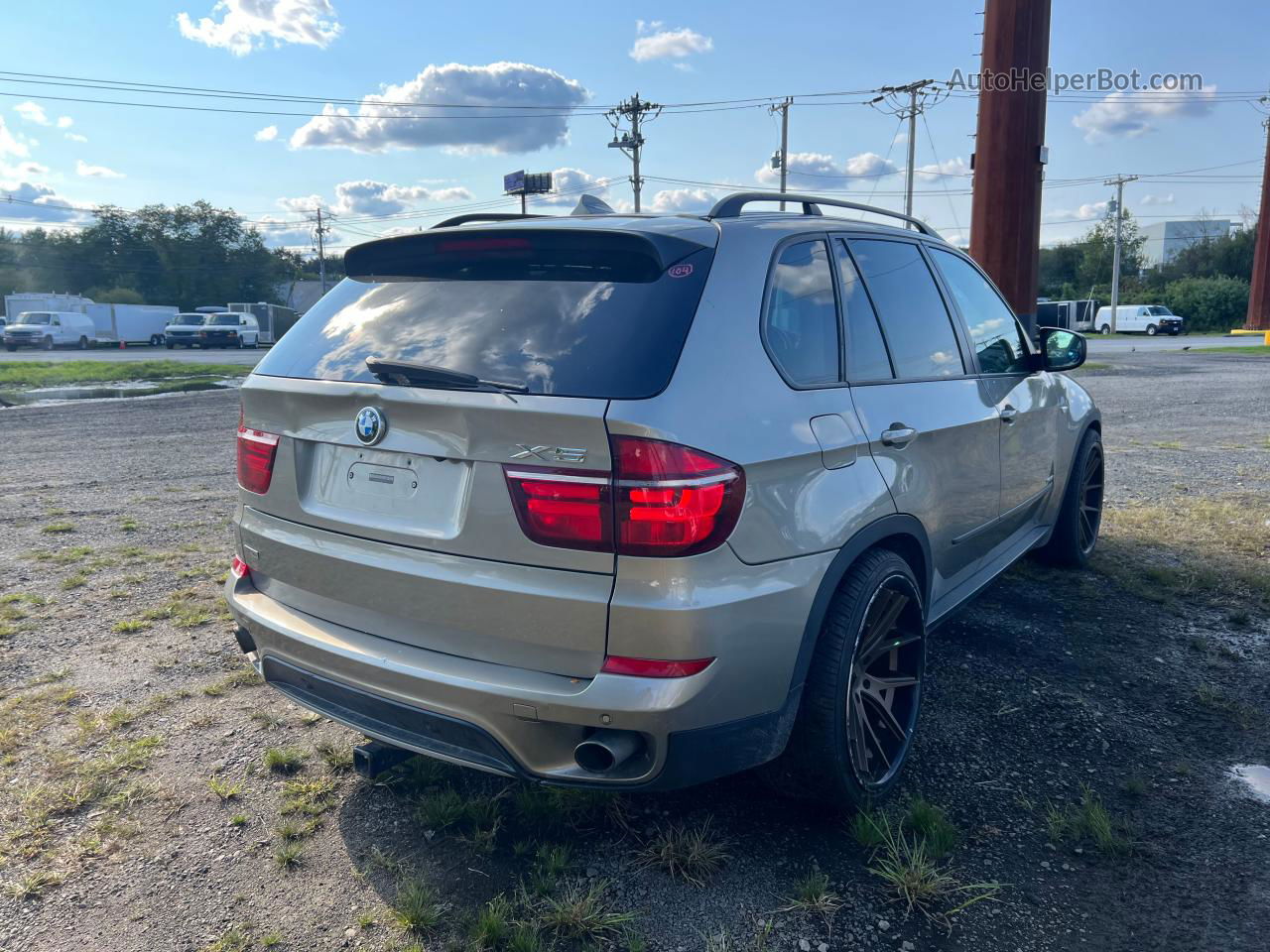 2011 Bmw X5 Xdrive35i Gold vin: 5UXZV4C52BL413674