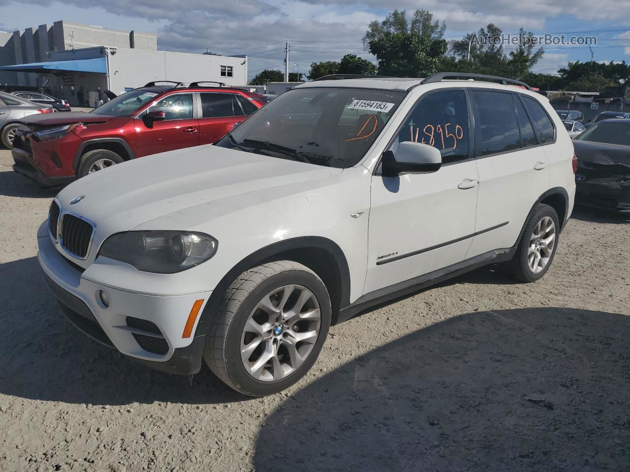 2011 Bmw X5 Xdrive35i Белый vin: 5UXZV4C54BL410338