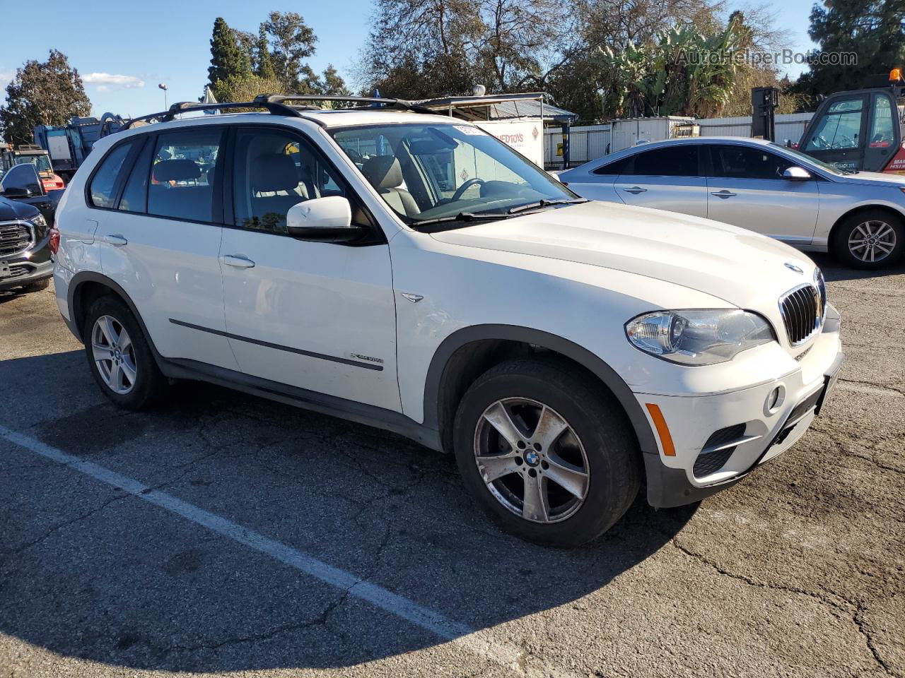 2012 Bmw X5 Xdrive35i White vin: 5UXZV4C55CL764645