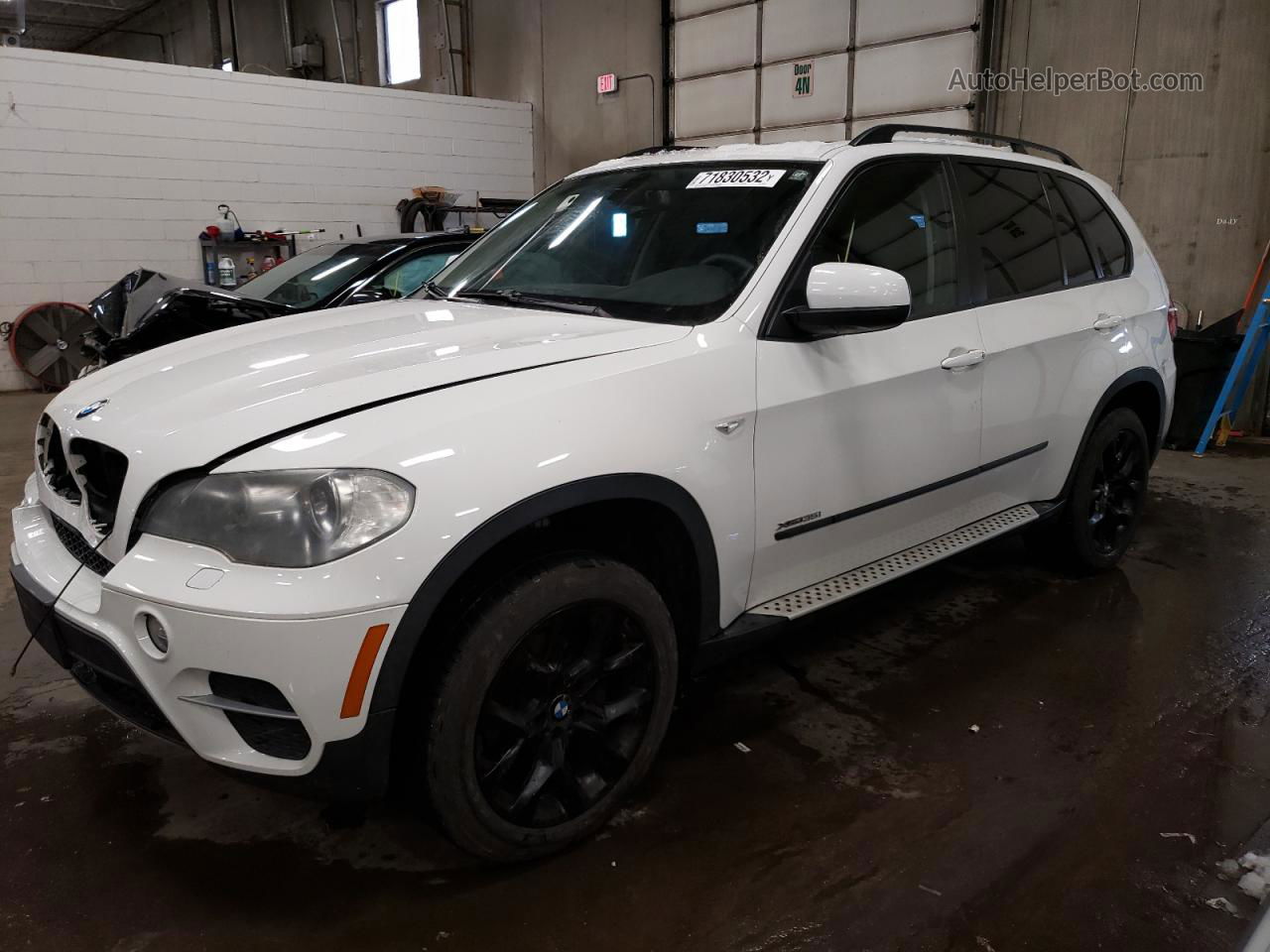 2011 Bmw X5 Xdrive35i White vin: 5UXZV4C57BL405070