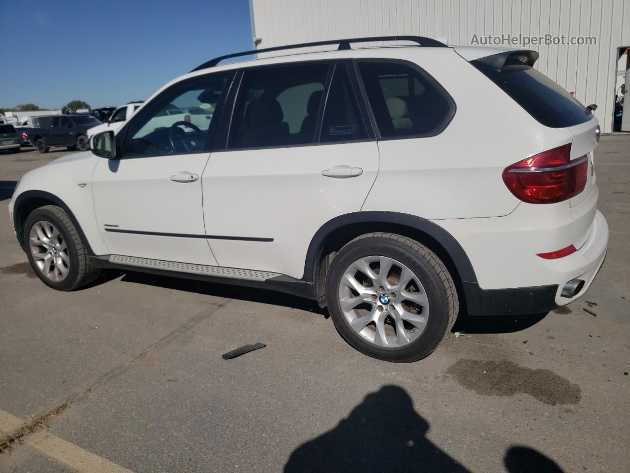 2011 Bmw X5 Xdrive35i White vin: 5UXZV4C57BL740491