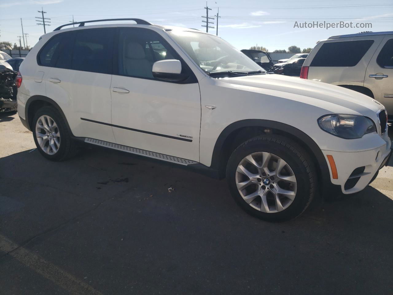 2011 Bmw X5 Xdrive35i White vin: 5UXZV4C57BL740491