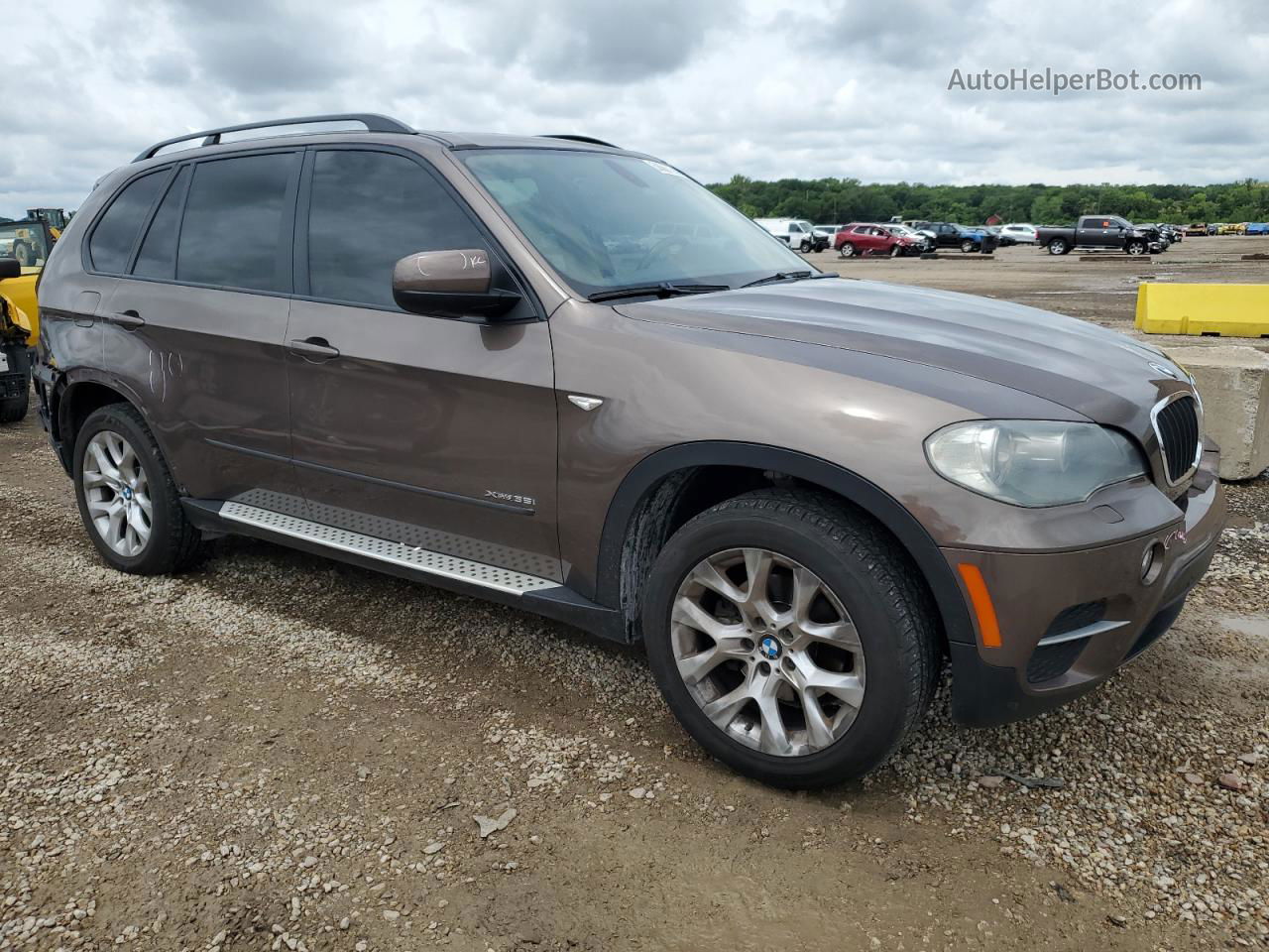 2011 Bmw X5 Xdrive35i Brown vin: 5UXZV4C58BL738393