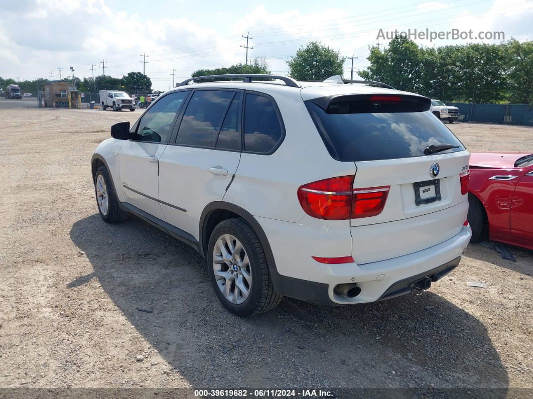 2012 Bmw X5   White vin: 5UXZV4C58CL764591