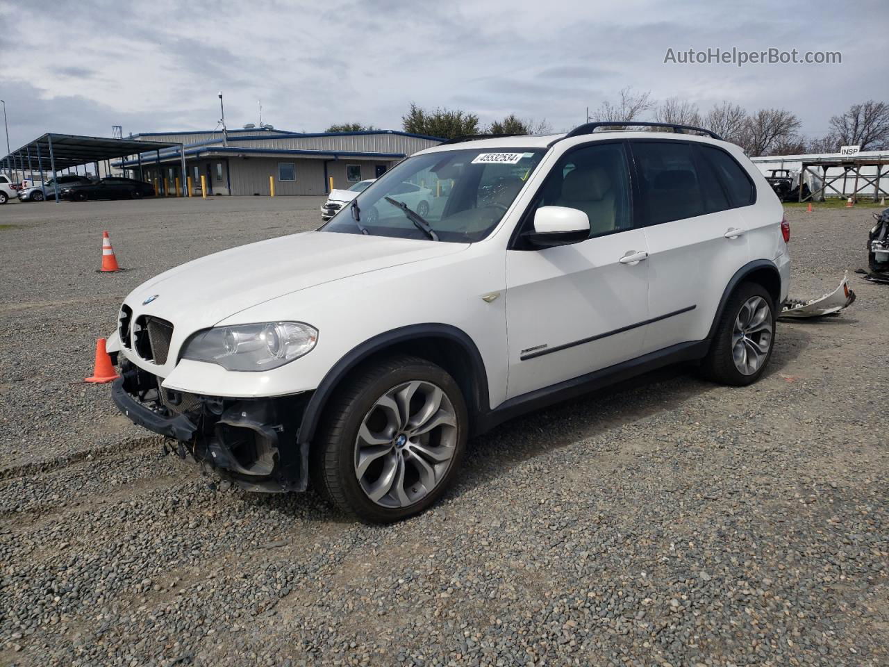 2012 Bmw X5 Xdrive50i White vin: 5UXZV8C59CL425264