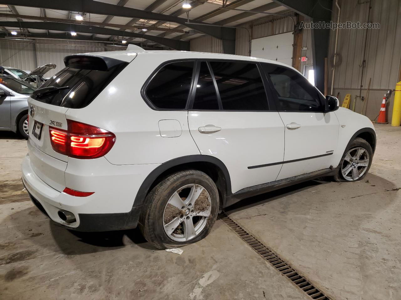 2011 Bmw X5 Xdrive35d White vin: 5UXZW0C52BL657024