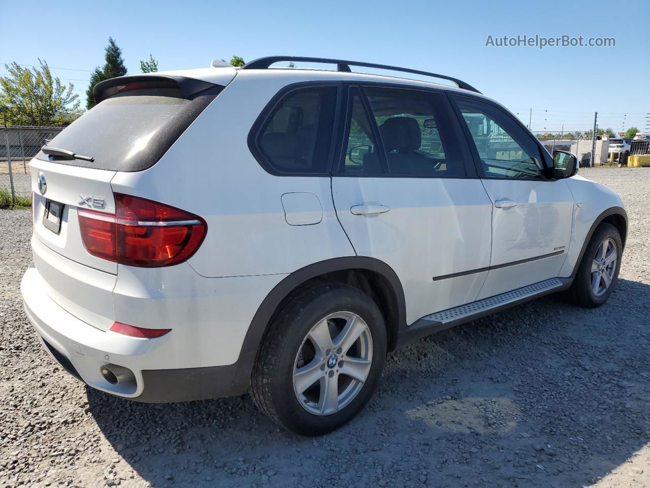 2011 Bmw X5 Xdrive35d White vin: 5UXZW0C53BL663074