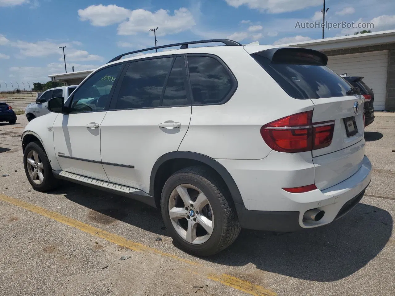 2012 Bmw X5 Xdrive35d White vin: 5UXZW0C57CL663404