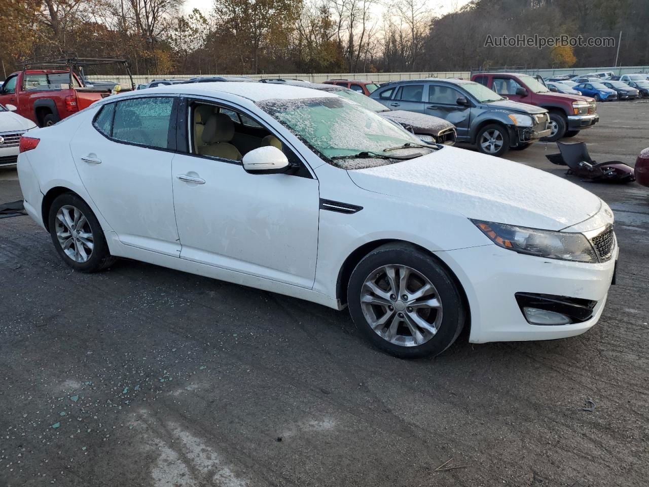 2013 Kia Optima Lx White vin: 5XXGM4A70DG204128