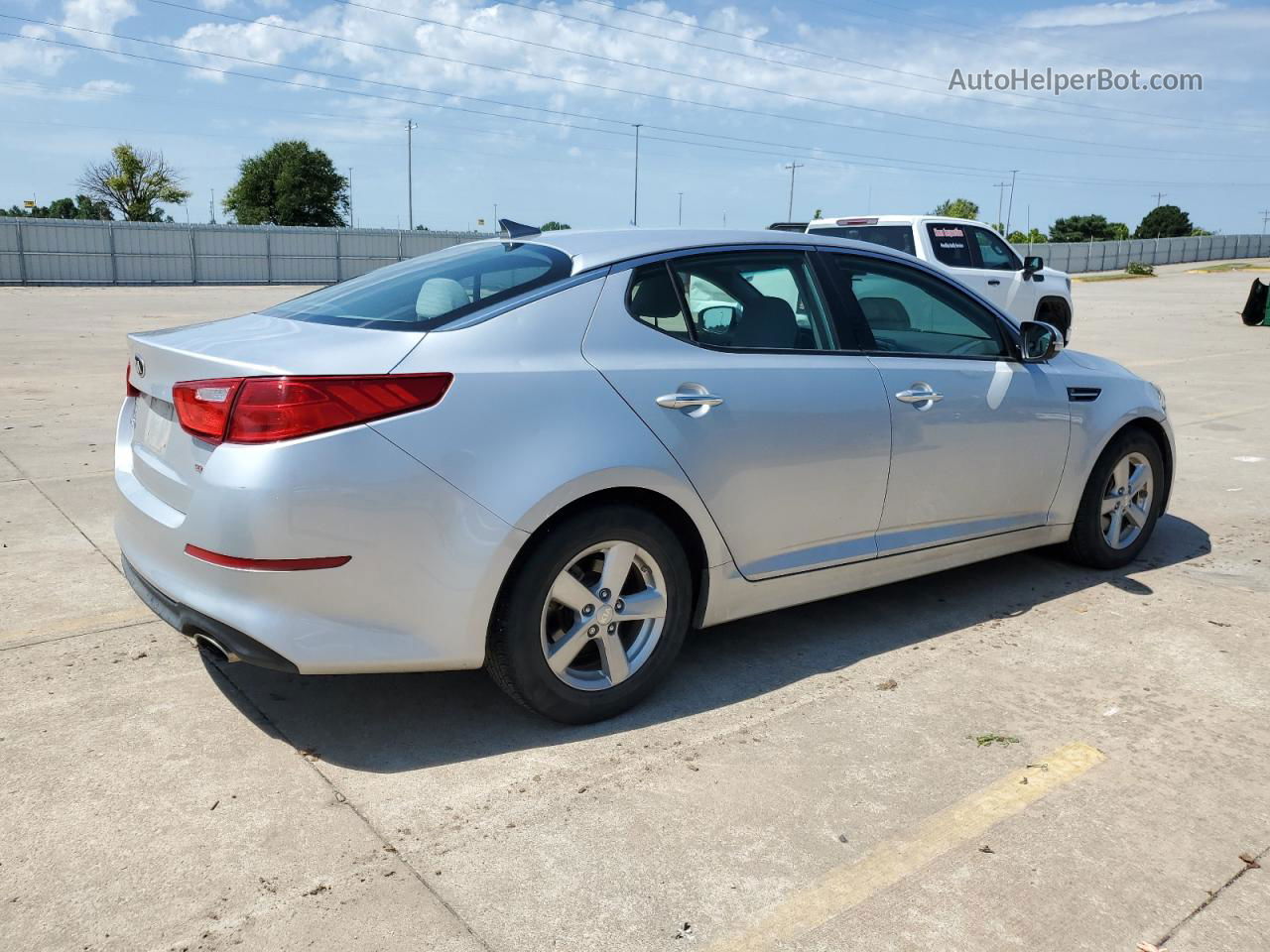 2014 Kia Optima Lx Серебряный vin: 5XXGM4A73EG340030