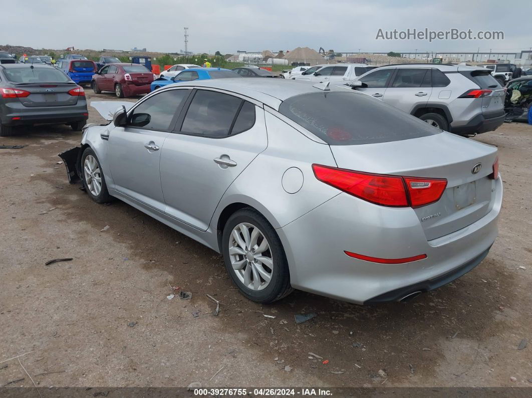 2015 Kia Optima Lx Серебряный vin: 5XXGM4A75FG500961