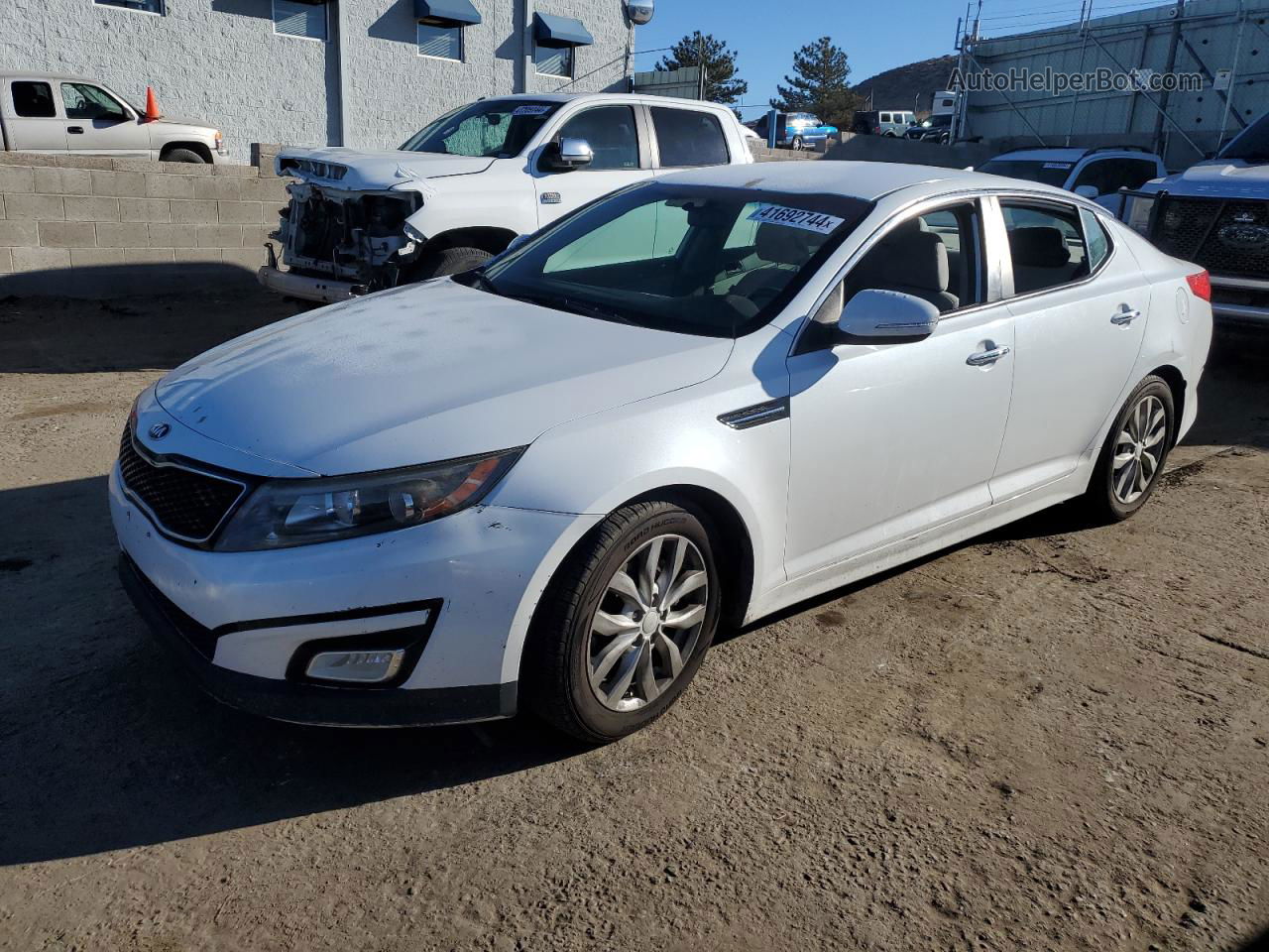 2014 Kia Optima Lx White vin: 5XXGM4A76EG314165