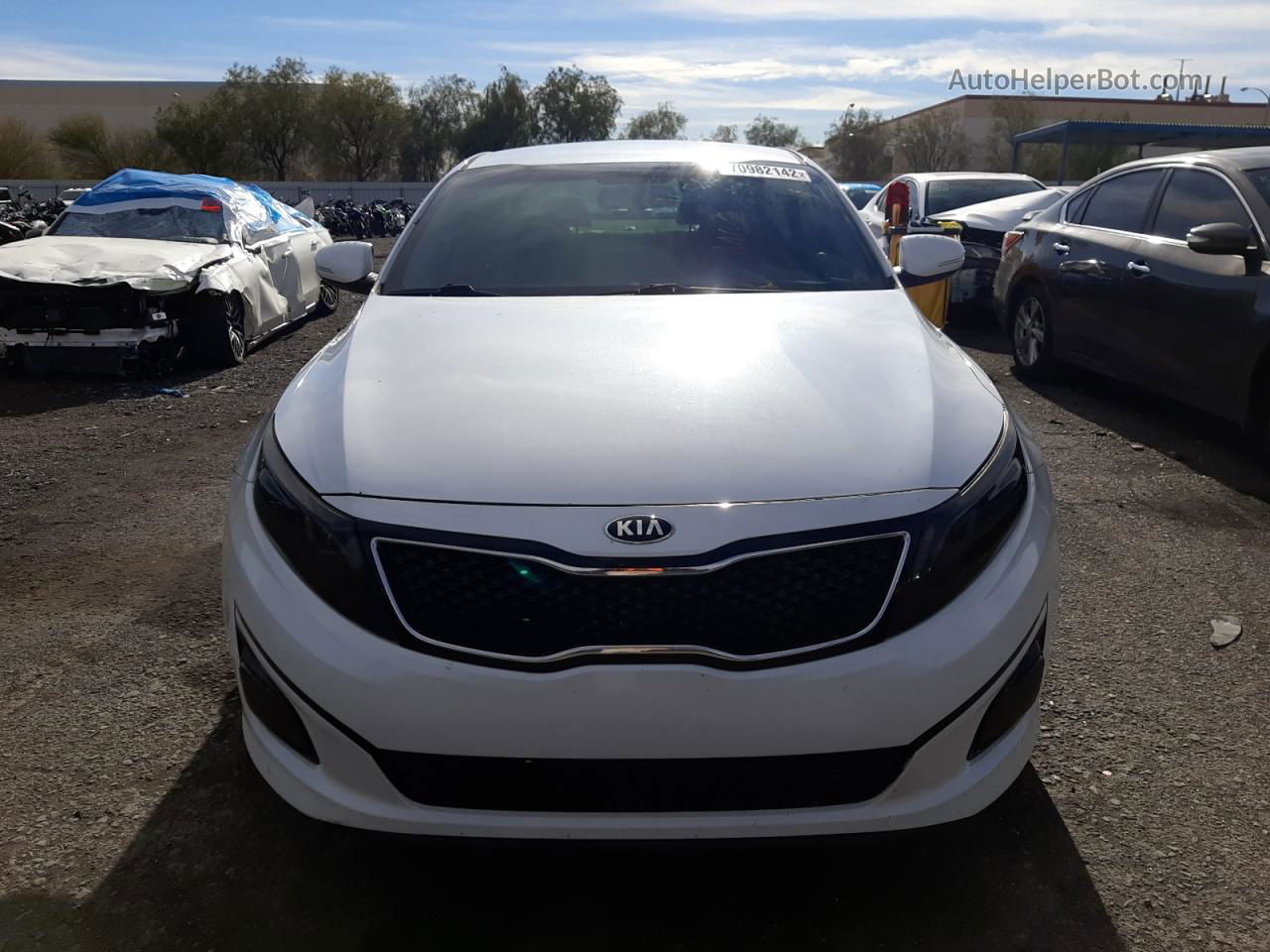 2015 Kia Optima Lx White vin: 5XXGM4A77FG417435