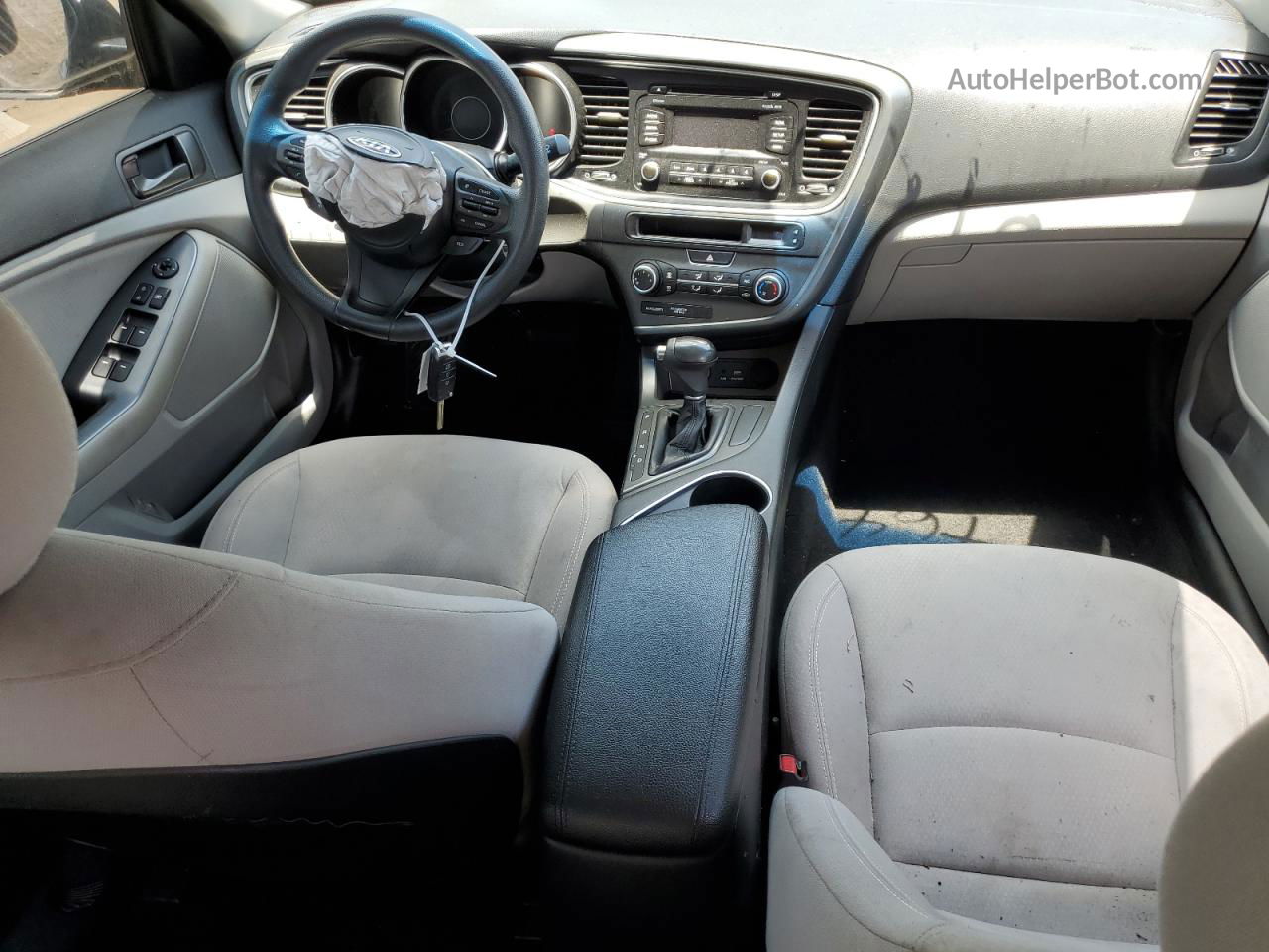 2015 Kia Optima Lx Черный vin: 5XXGM4A77FG464688